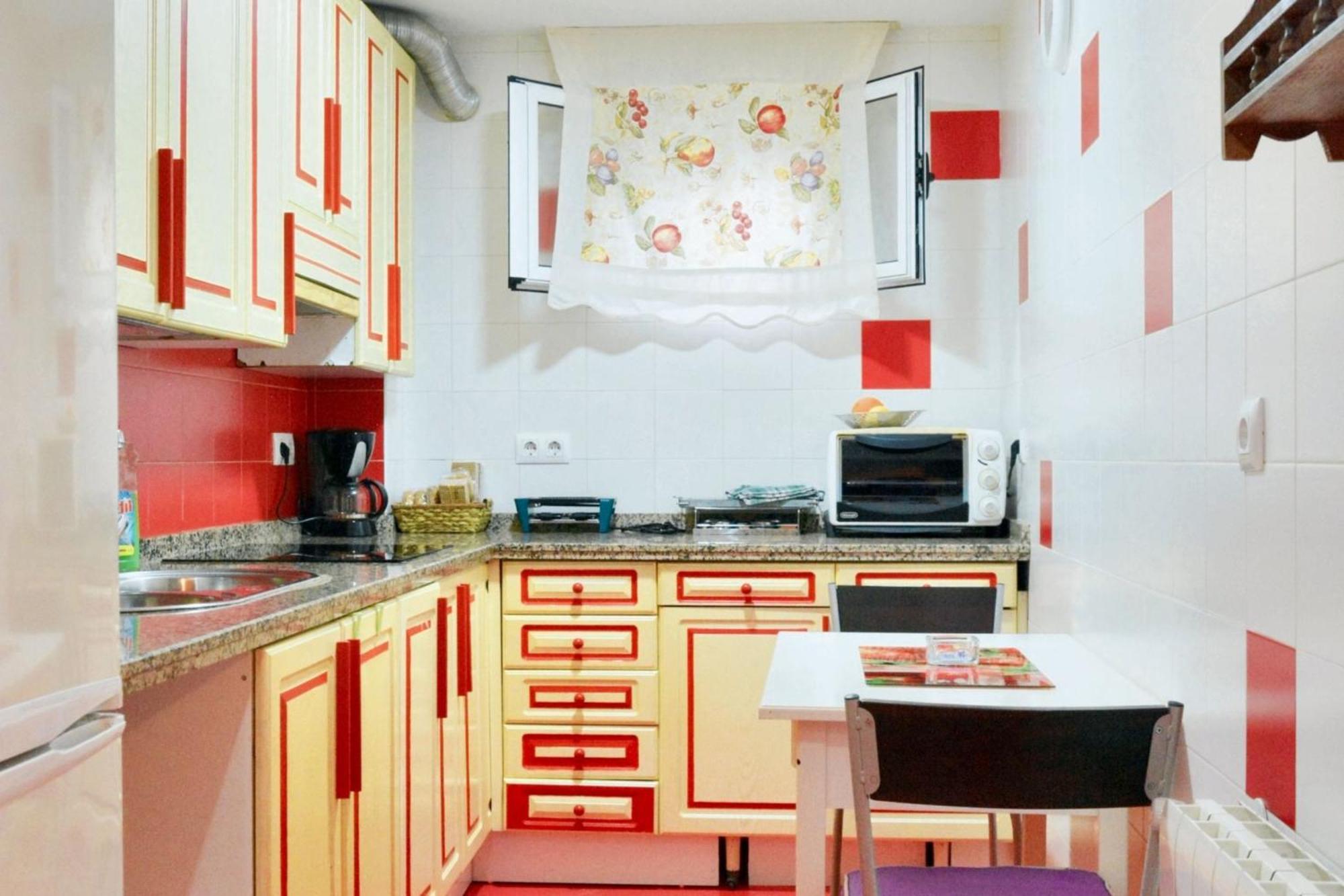 Comfortable Apartment In Caceres 55 M² Welcoming Terrace 外观 照片