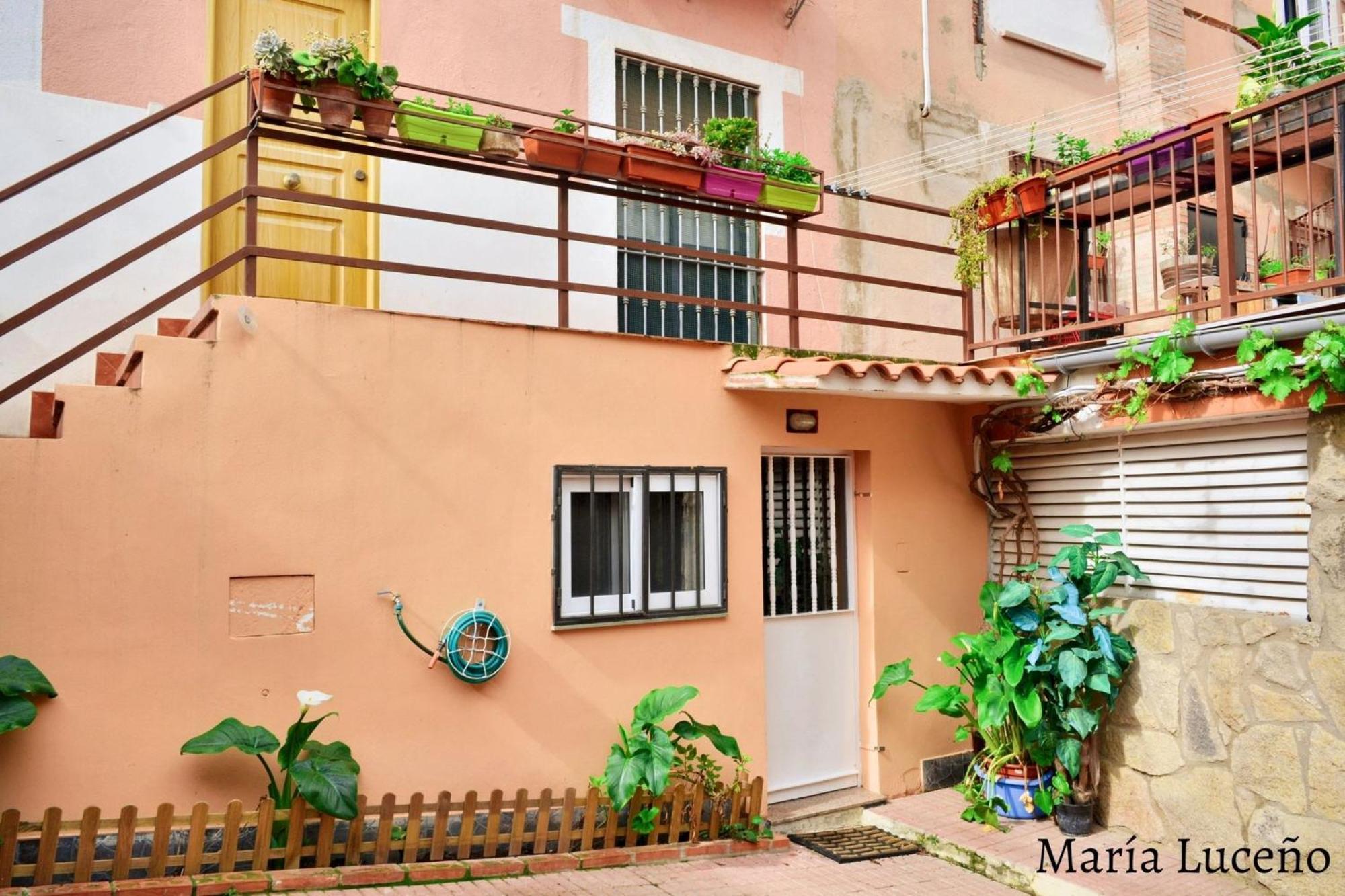 Comfortable Apartment In Caceres 55 M² Welcoming Terrace 外观 照片